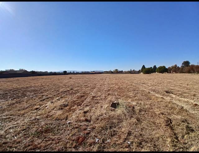 4,108M² VACANT LAND FOR SALE IN HENLEY ON KLIP